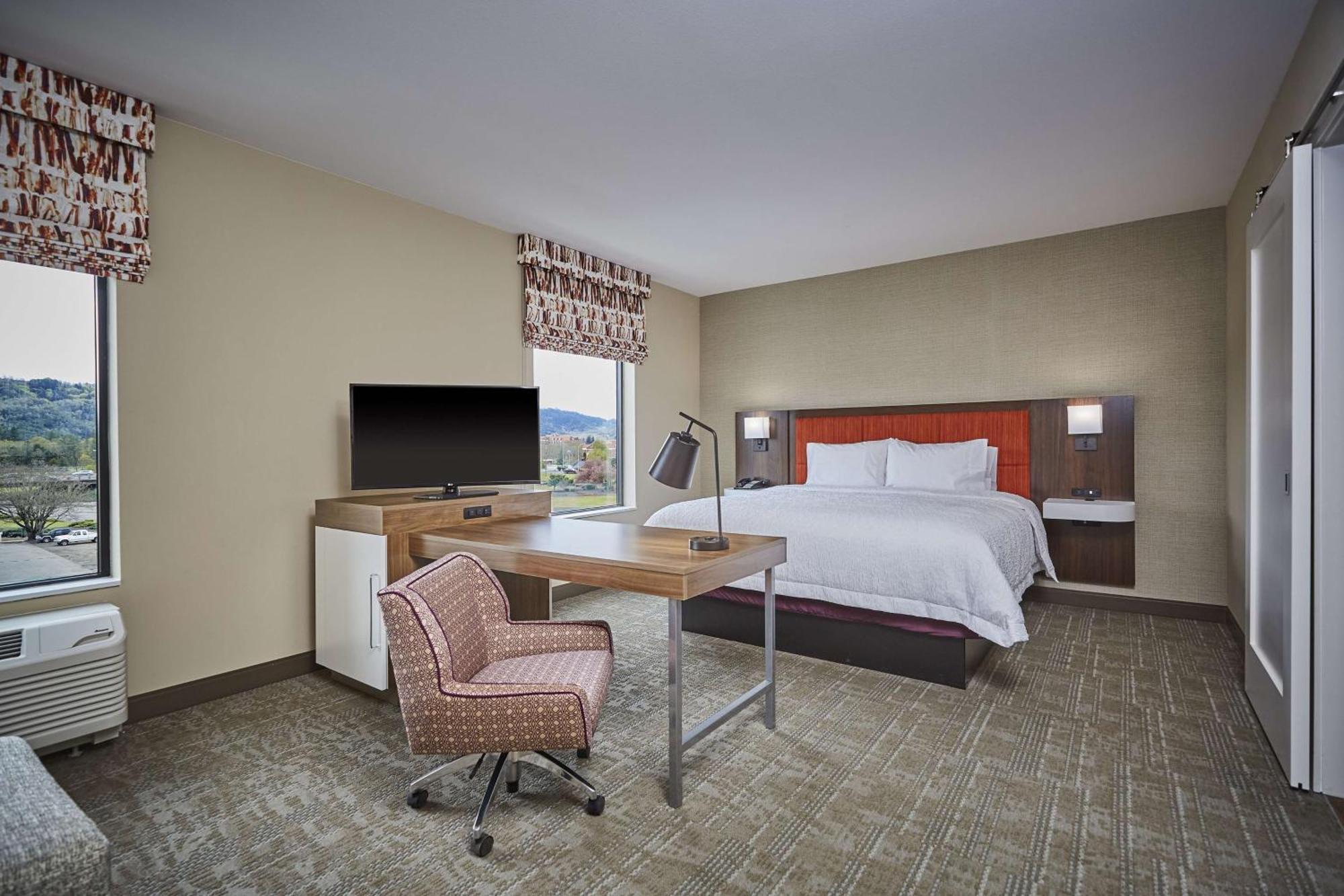 Hampton Inn & Suites Roseburg Luaran gambar